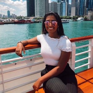 Meet your Posher, Alina